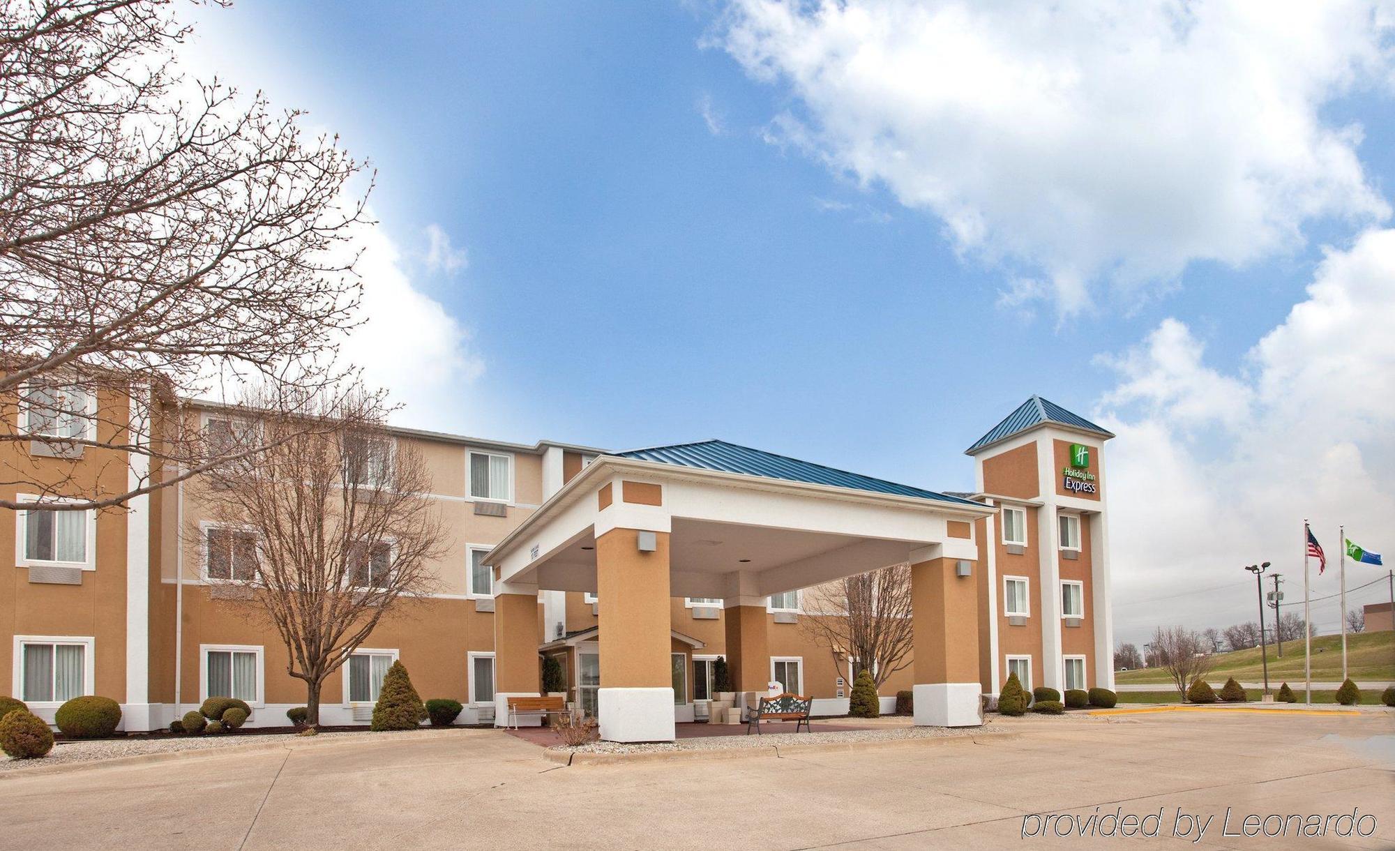 Baymont By Wyndham Kirksville University Area Exteriör bild
